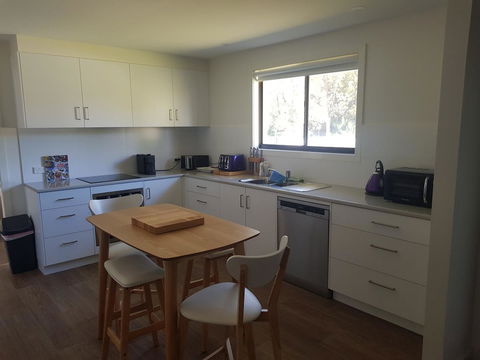 Golden Hill Cottage - Hervey Bay Accommodation 10