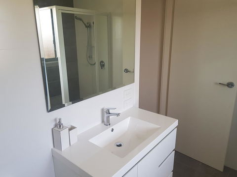 Golden Hill Cottage - Hervey Bay Accommodation 3
