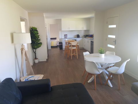 Golden Hill Cottage - Hervey Bay Accommodation 8