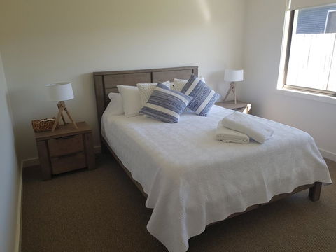 Golden Hill Cottage - Hervey Bay Accommodation 6