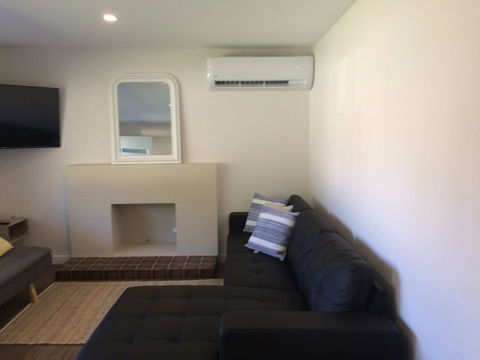 Golden Hill Cottage - Hervey Bay Accommodation 13