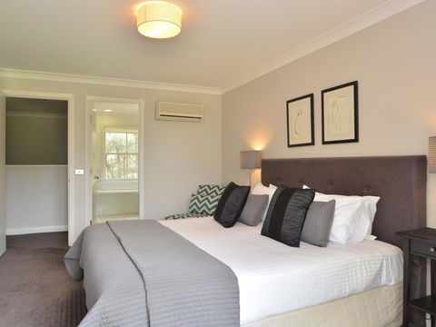 Villa 3br Margarita Villa Located Within Cypress Lakes Resort - Tourism Hervey Bay 1