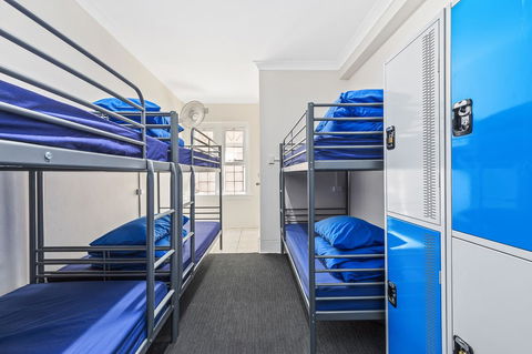 Ady's Place Backpackers, Sydney - Tourism Hervey Bay 13