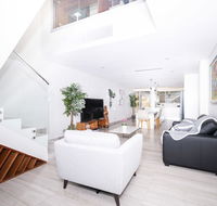 Luxury Villa Darlington - Vine - Hervey Bay Accommodation