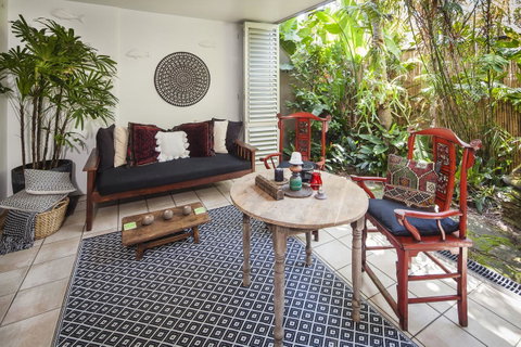 Julians Apartments - Hervey Bay Accommodation 20