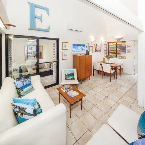 Julians Apartments - Hervey Bay Accommodation 15