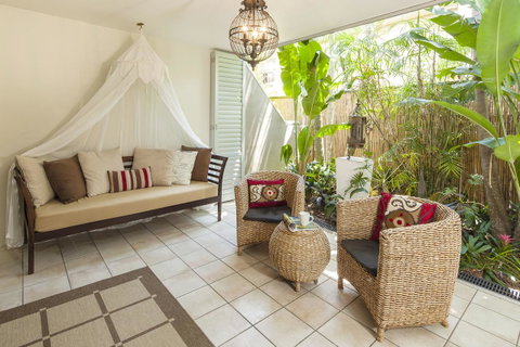 Julians Apartments - Hervey Bay Accommodation 36