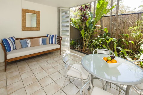 Julians Apartments - Hervey Bay Accommodation 23