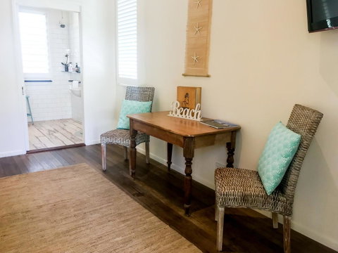 Cove Studios - Hervey Bay Accommodation 12