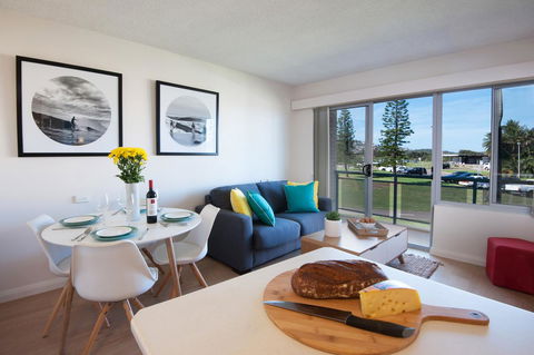 Waterview Beach Apartment - Tourism Hervey Bay 6