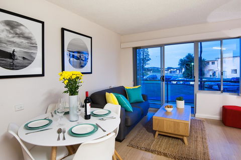 Waterview Beach Apartment - Tourism Hervey Bay 2