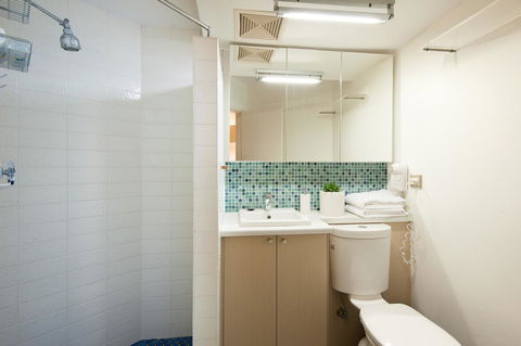 Waterview Beach Apartment - Tourism Hervey Bay 11