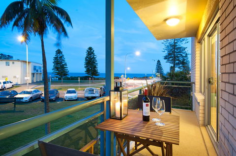 Waterview Beach Apartment - Tourism Hervey Bay 3