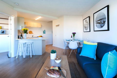 Waterview Beach Apartment - Tourism Hervey Bay 10