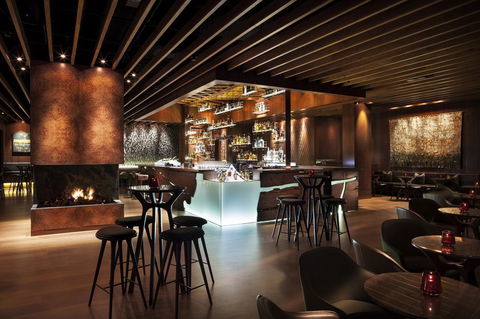 Four Seasons Hotel Sydney - Hervey Bay Accommodation 28