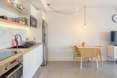 Scandi Beach Apartment - Tourism Hervey Bay 11