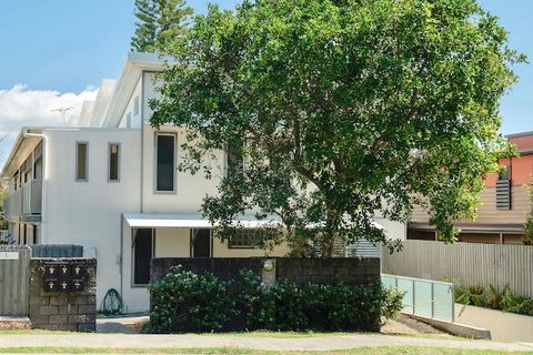 Hastings By The Sea - Hervey Bay Accommodation 14