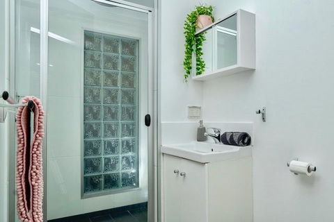 Hastings By The Sea - Hervey Bay Accommodation 17