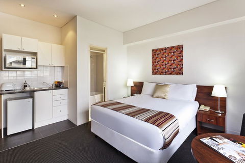 Macleay Hotel - Hervey Bay Accommodation 6
