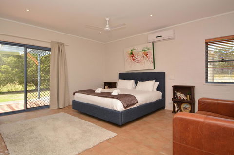 JE Guesthouse, Central To All The Hunter Valley Has To Offer - Hervey Bay Accommodation 17