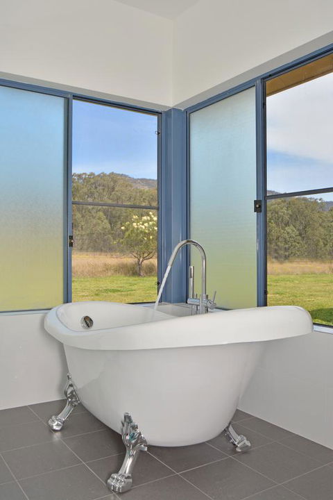 JE Guesthouse, Central To All The Hunter Valley Has To Offer - Hervey Bay Accommodation 26