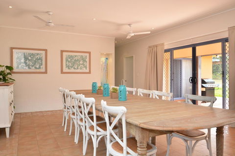 JE Guesthouse, Central To All The Hunter Valley Has To Offer - Hervey Bay Accommodation 8