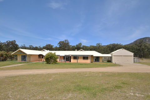 JE Guesthouse, Central To All The Hunter Valley Has To Offer - Hervey Bay Accommodation 41