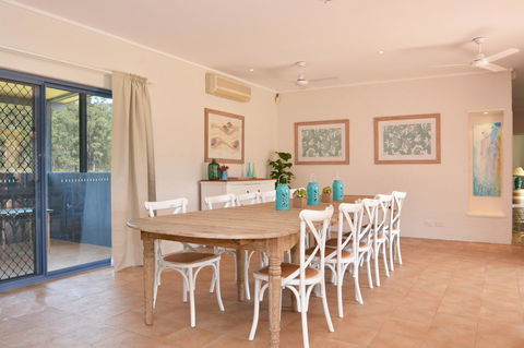 JE Guesthouse, Central To All The Hunter Valley Has To Offer - Hervey Bay Accommodation 6