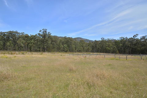 JE Guesthouse, Central To All The Hunter Valley Has To Offer - Hervey Bay Accommodation 42