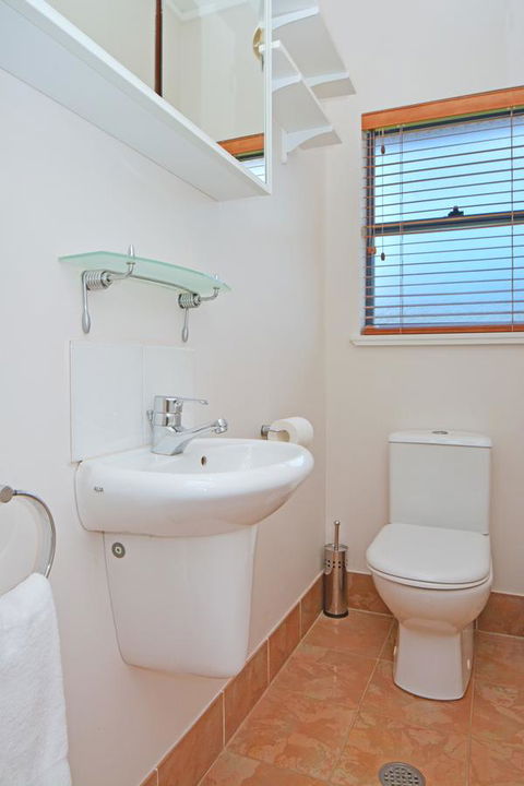 JE Guesthouse, Central To All The Hunter Valley Has To Offer - Hervey Bay Accommodation 19