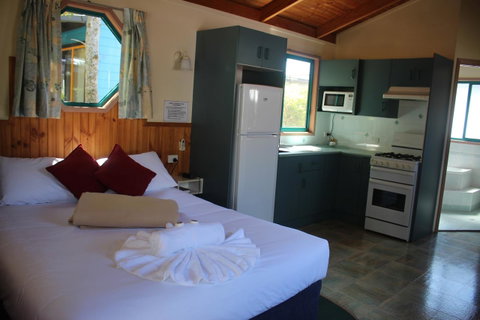 Lani\'s Holiday Island - Hervey Bay Accommodation 10
