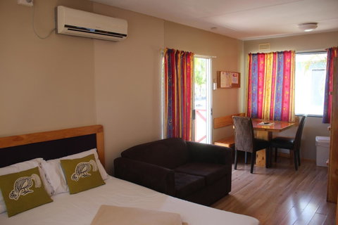 Lani\'s Holiday Island - Hervey Bay Accommodation 15
