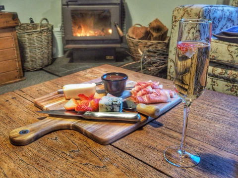 Lark Cottage - Tourism Hervey Bay 14