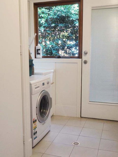 Lark Cottage - Tourism Hervey Bay 10