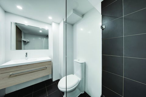 Central Studio Hotel Sydney - Tourism Hervey Bay 4