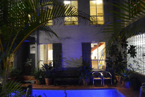 Newtown Backpackers - Hervey Bay Accommodation 21