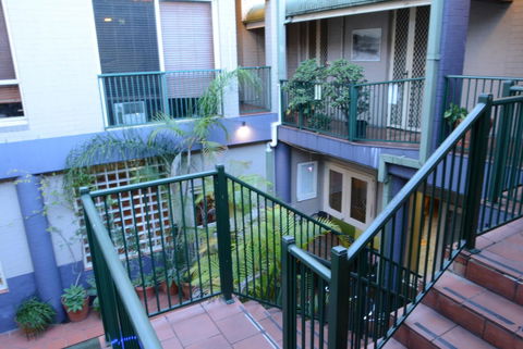 Newtown Backpackers - Hervey Bay Accommodation 8