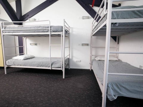 Railway Square YHA - Tourism Hervey Bay 2