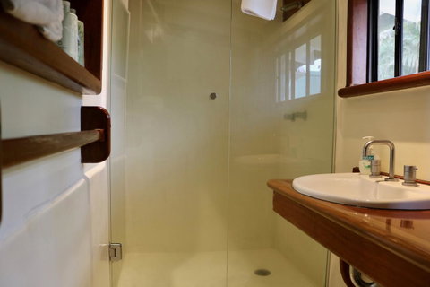 A Beach House At Byron - Hervey Bay Accommodation 11