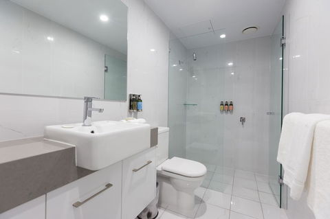 The Lucky Hotel - Hervey Bay Accommodation 5