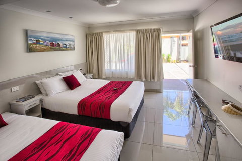Hibiscus Motel - Hervey Bay Accommodation 2