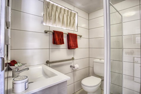 Hibiscus Motel - Hervey Bay Accommodation 34
