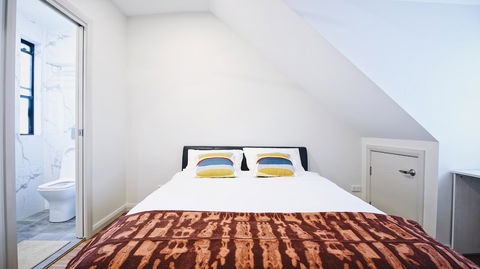 Cozy 5 Bed House In Sydney - Tourism Hervey Bay 17