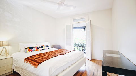 Cozy 5 Bed House In Sydney - Tourism Hervey Bay 24