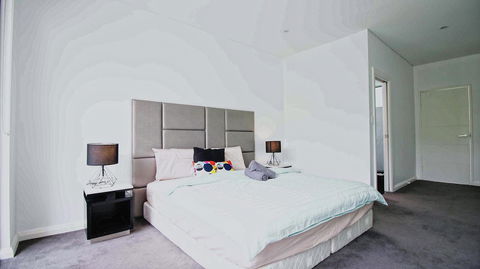Cozy 5 Bed House In Sydney - Tourism Hervey Bay 1