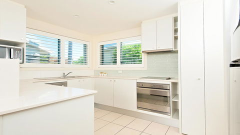 Pacific Blue, Salamander Bay - Tourism Hervey Bay 12
