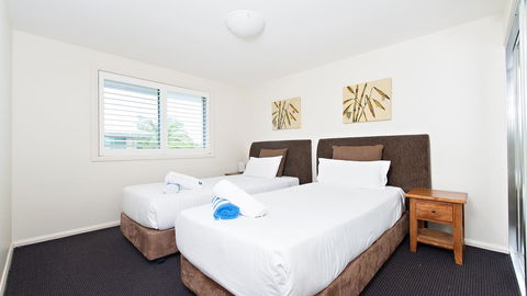Pacific Blue, Salamander Bay - Tourism Hervey Bay 22