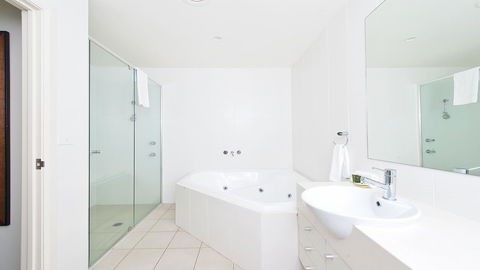 Pacific Blue, Salamander Bay - Tourism Hervey Bay 16