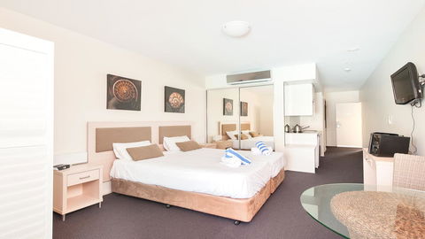 Pacific Blue, Salamander Bay - Tourism Hervey Bay 41