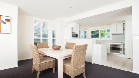 Pacific Blue, Salamander Bay - Tourism Hervey Bay 13